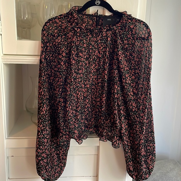 C/MEO collective pleated blouse - Picture 3 of 5